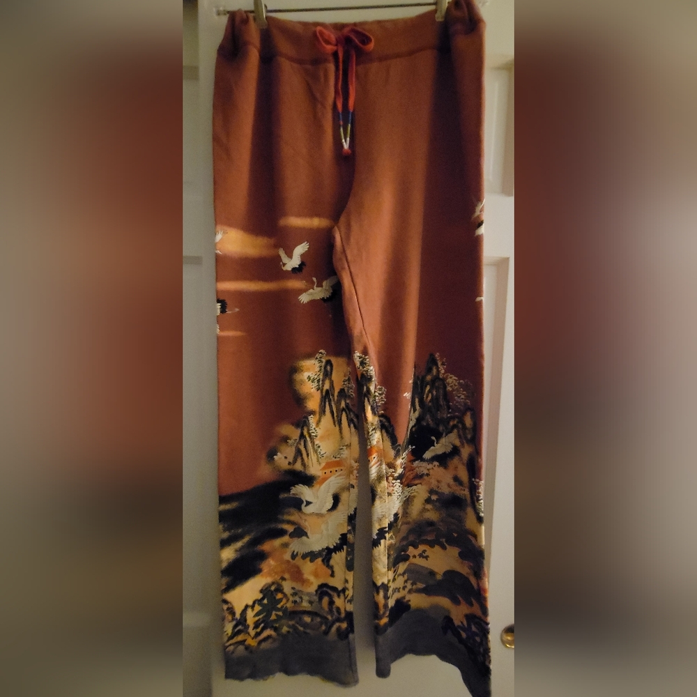 Soft Surroundings Rare Asian Cranes Graphic Cotton Sweatpant Medium NWOT